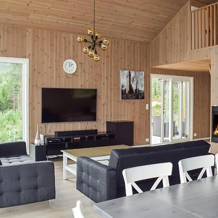 Nice Home In Treungen With Sauna Dom wakacyjny *