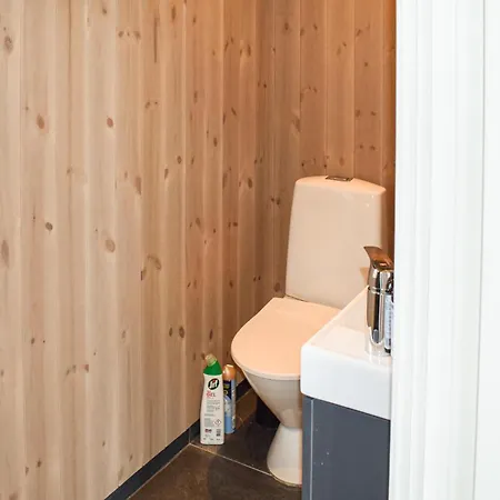 Nice Home In Treungen With Sauna Dom wakacyjny Treungen