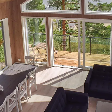 別荘 In With Kitchen Treungen